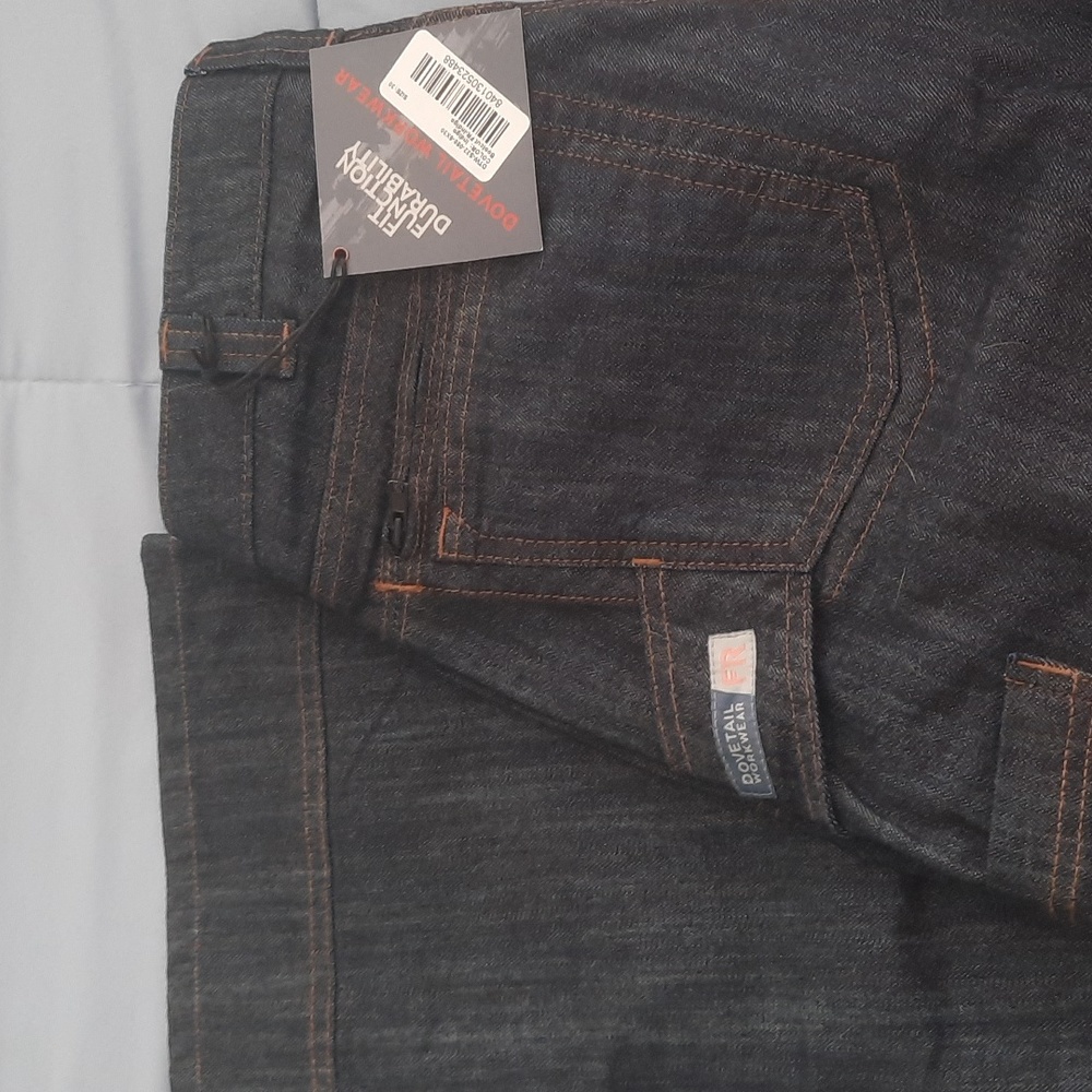 Dovetail workwear